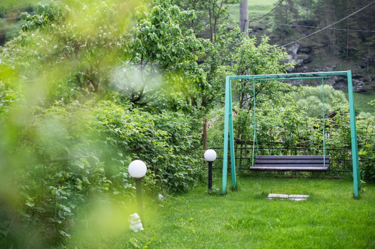 Guest House Rossy Триград Екстериор снимка