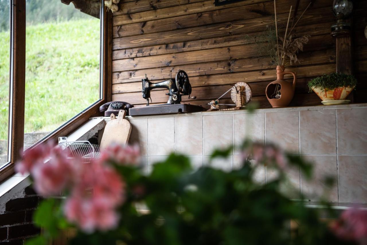 Guest House Rossy Триград Екстериор снимка